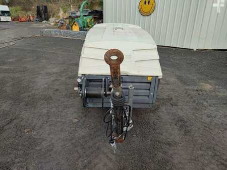 Ostatní 2011 Atlas Copco XAS67 (8)