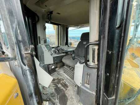 Bulldozer 2021 Caterpillar D8T (7)
