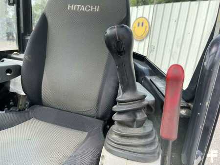 Minikaivinkoneet 2015 Hitachi ZX33U-5A CLR (38)