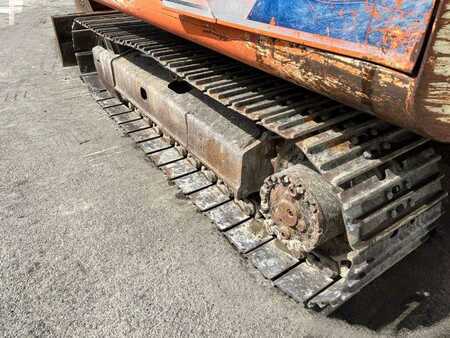 Lánctalpas kotrógép 1990 Hitachi EX60 (25)