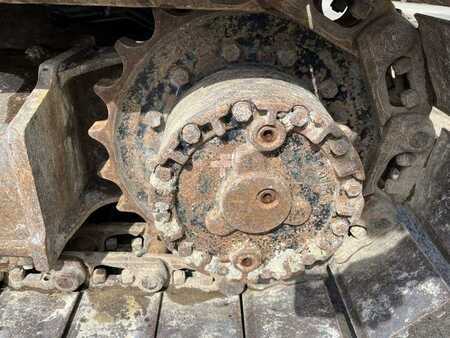 Lánctalpas kotrógép 1990 Hitachi EX60 (26)