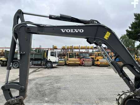 Mini excavators 2018 Volvo ECR50D (18)