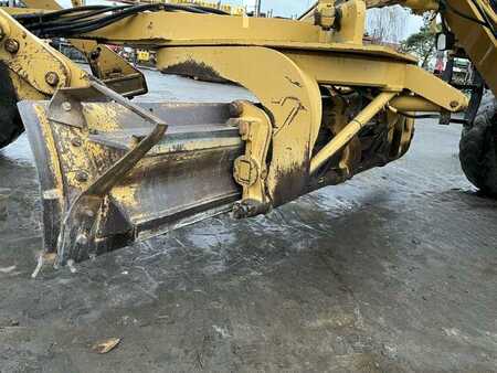 Grejdry 1999 Caterpillar 12H-ES (20)