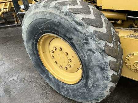 Grejdry 1999 Caterpillar 12H-ES (26)