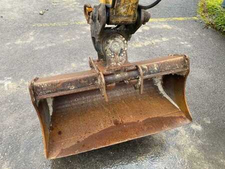 Minibagger 2019 Caterpillar CANOPY 302.7DCR MACHINE SUISSE (7)