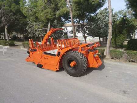 Muut 2025 Agrotécnica TH48 (2)