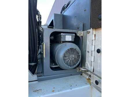 Umschlagbagger 2008 Liebherr A904C Litronic (13)