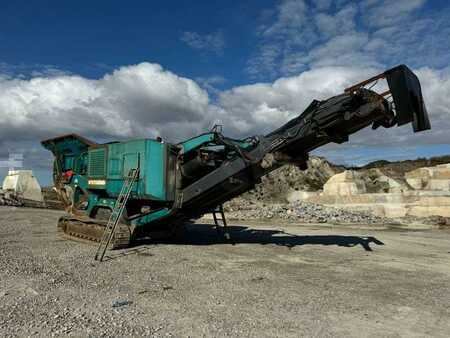 Outro 2012 POWERSCREEN XA400S A MACHOIRE (1)