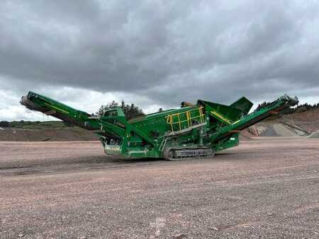 Sonstige 2021 MC CLOSKEY R230 (4)