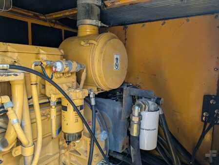 Andet 2001 Hausherr HBM 80-1 (34)