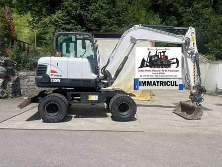 Mobil gravemaskin 2014 Bobcat E55W (1)