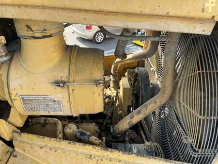 Buldożery 1984 Caterpillar D8L (33)