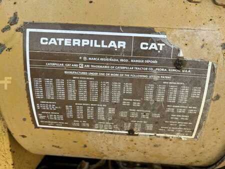 Buldożery 1984 Caterpillar D8L (38)