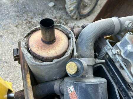 Ostatní 2001 Wacker Neuson RT820CC (38)