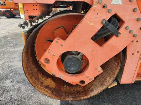 Compacteur á pieds de mouton 2004 Dynapac CC422C (12)