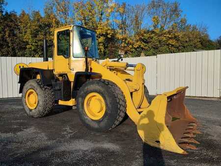 Carregadeira de rodas 1998 Komatsu WA270-3 (1)