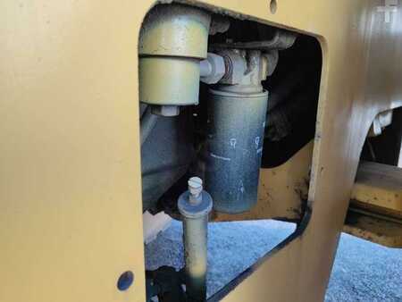 Carregadeira de rodas 1998 Komatsu WA270-3 (17)