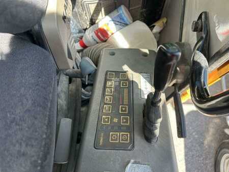 Escavadora de rodas 2006 Hyundai ROBEX 140W-7 (10)