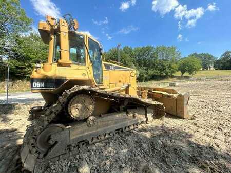 Bulldozer 2004 Caterpillar D6N LGP (19)
