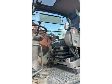 Escavadora de rodas 2011 Hitachi ZX210W-3 (5)