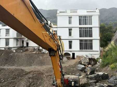 Hydraulic Excavators 2016 Liebherr R914 COMPACT (21)