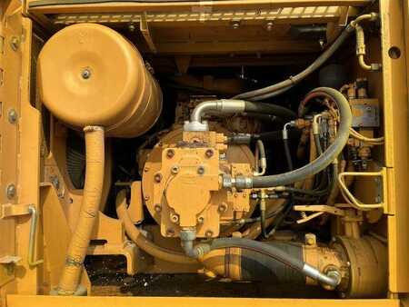 Telakaivinkoneet  2000 Liebherr R924HDSL LITRONIC (35)