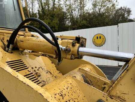 Bællevogne 1982 Caterpillar 953 (16)