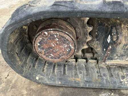 Hydraulic Excavators 2018 Kubota KX080-4A (30)