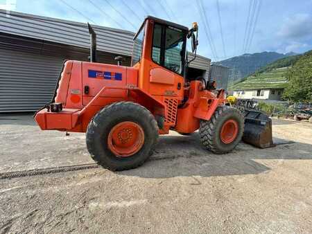 Wheel Loaders 2000 Hitachi W130A (10)