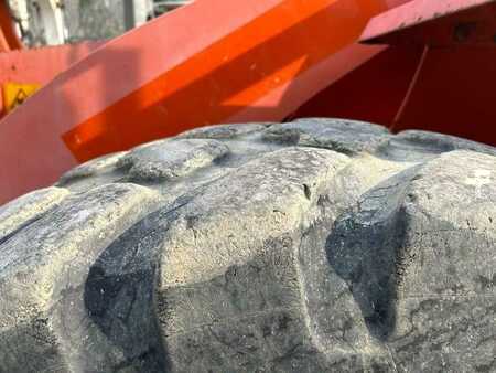 Wheel Loaders 2000 Hitachi W130A (41)
