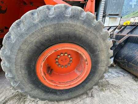 Wheel Loaders 2000 Hitachi W130A (43)