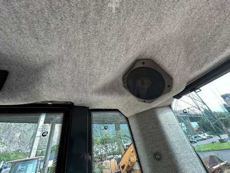 Wheel Loaders 2000 Hitachi W130A (50)