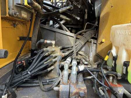 Kettenbagger 2015 Volvo EC220DL (38)