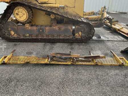 Pásové buldozery 1987 Caterpillar D4H LGP (15)