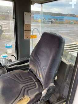 Chargeuse sur pneus 2005 Liebherr L544 2PLUS2 (16)