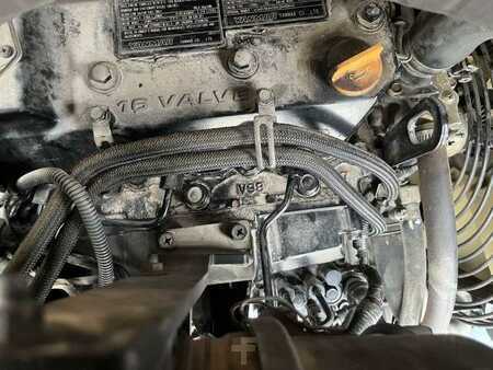 Escavadora de rodas 2014 Hyundai ROBEX 55W-9 / R55W-9 (43)