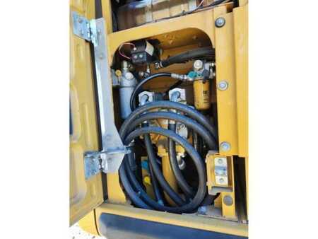 Escavadora de rastos 2014 Caterpillar 320E LRR (6)