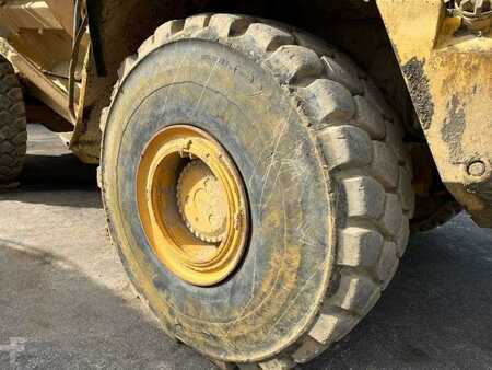 Kink Dumprar 2000 Bell B40CM 6X6 (13)