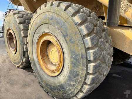Kink Dumprar 2000 Bell B40CM 6X6 (15)