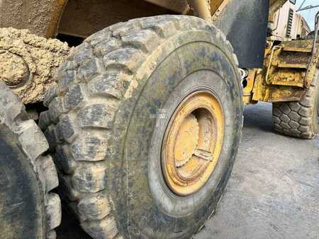 Kink Dumprar 2000 Bell B40CM 6X6 (16)