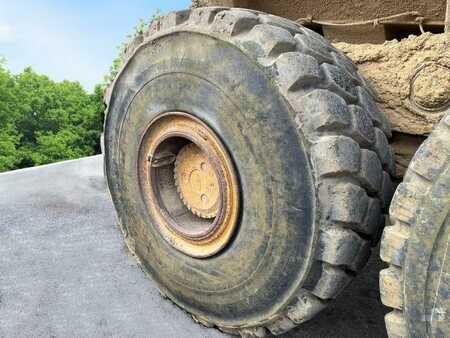 Kink Dumprar 2000 Bell B40CM 6X6 (17)