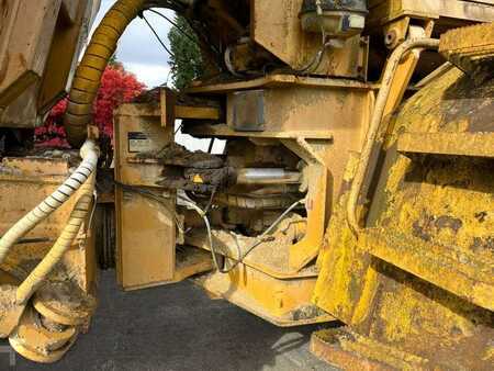 Kink Dumprar 2000 Bell B40CM 6X6 (26)