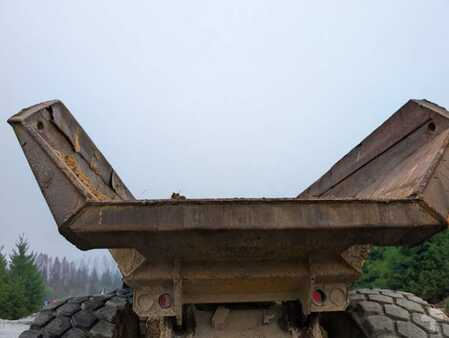 Kink Dumprar 2000 Bell B40CM 6X6 (48)
