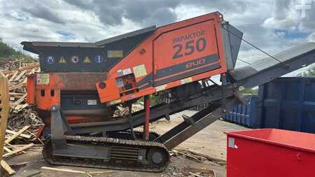 Muut 2021 [div] IMPAKTOR 250 (4)