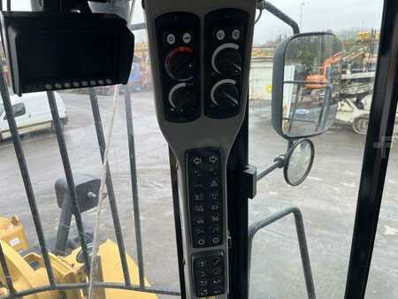 Carregadeira de rodas 2013 Caterpillar 950K (29)