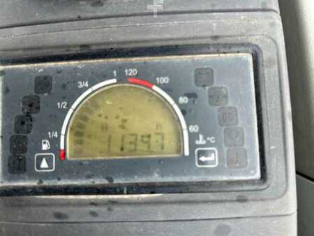 Mini excavators 2012 Caterpillar 302.7D CR (13)