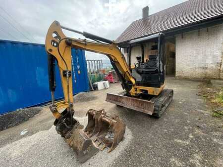 Mini excavators 2012 Caterpillar 302.7D CR (4)