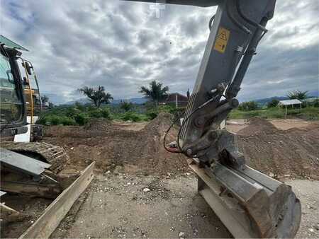 Hydraulic Excavators 2013 Volvo EC160DNL (9)