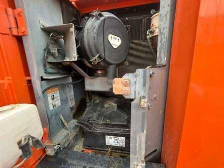 Kedjegraver 2010 Hitachi ZX225USLC-3 (17)