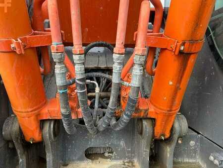 Kedjegraver 2010 Hitachi ZX225USLC-3 (23)